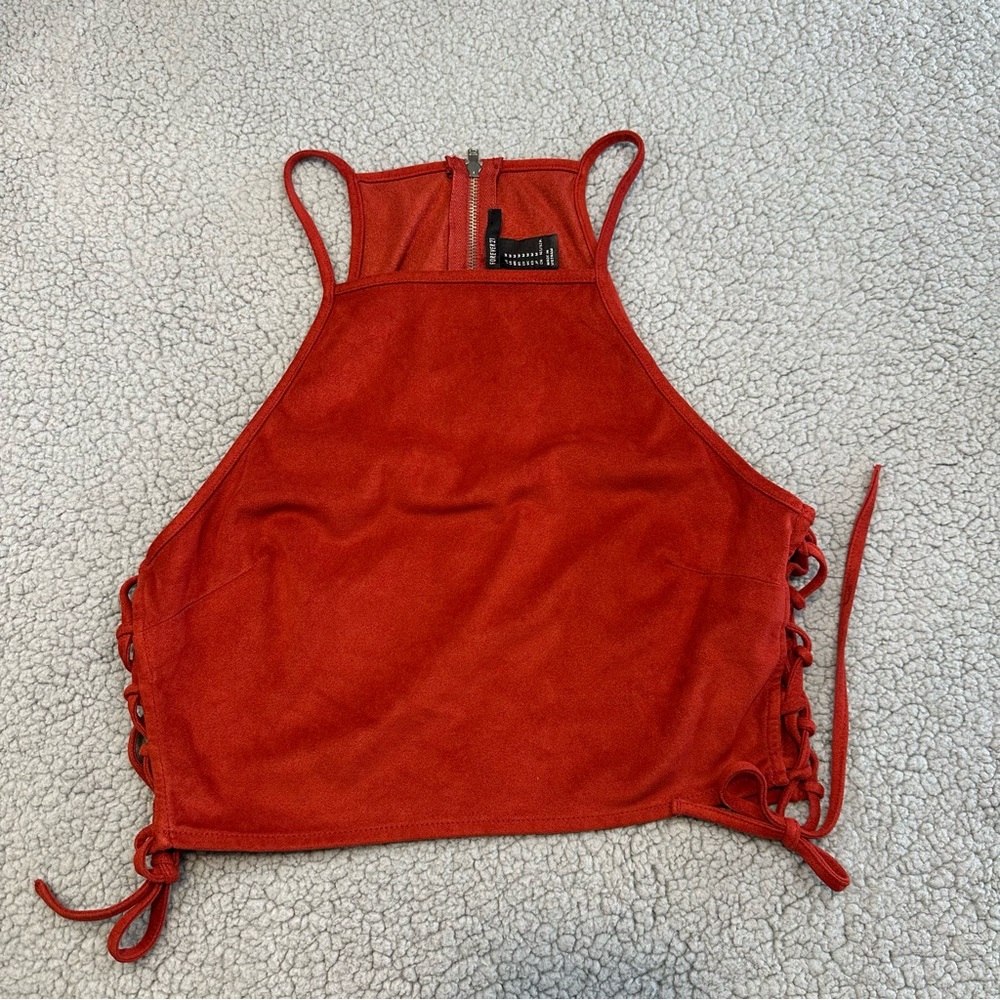Forever 21 Women's Lace Up Halter Top Medium Red Faux‎ Suede Zip Back Cropped